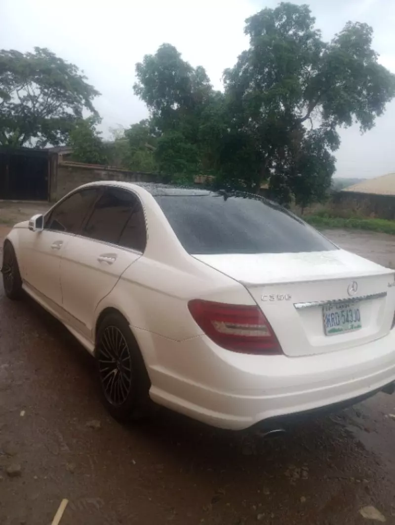 Mercedes-Benz C 350   - 2009