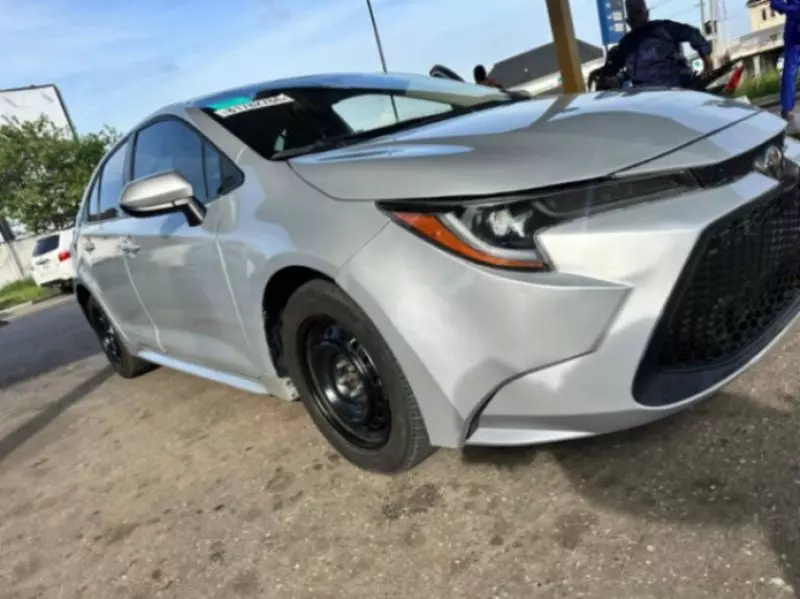 Toyota Corolla   - 2021