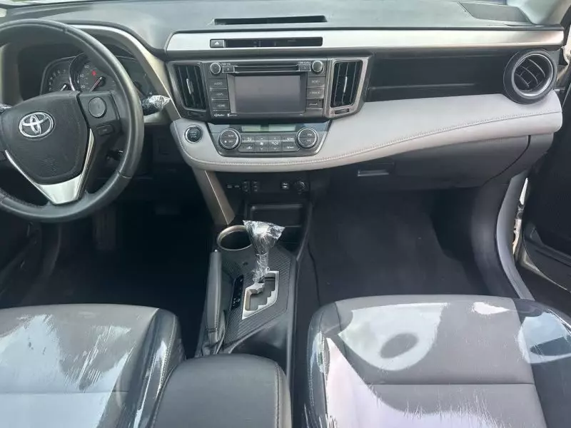 Toyota RAV 4   - 2014
