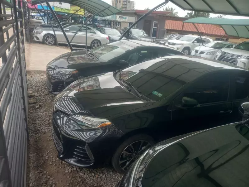 Toyota Corolla   - 2019
