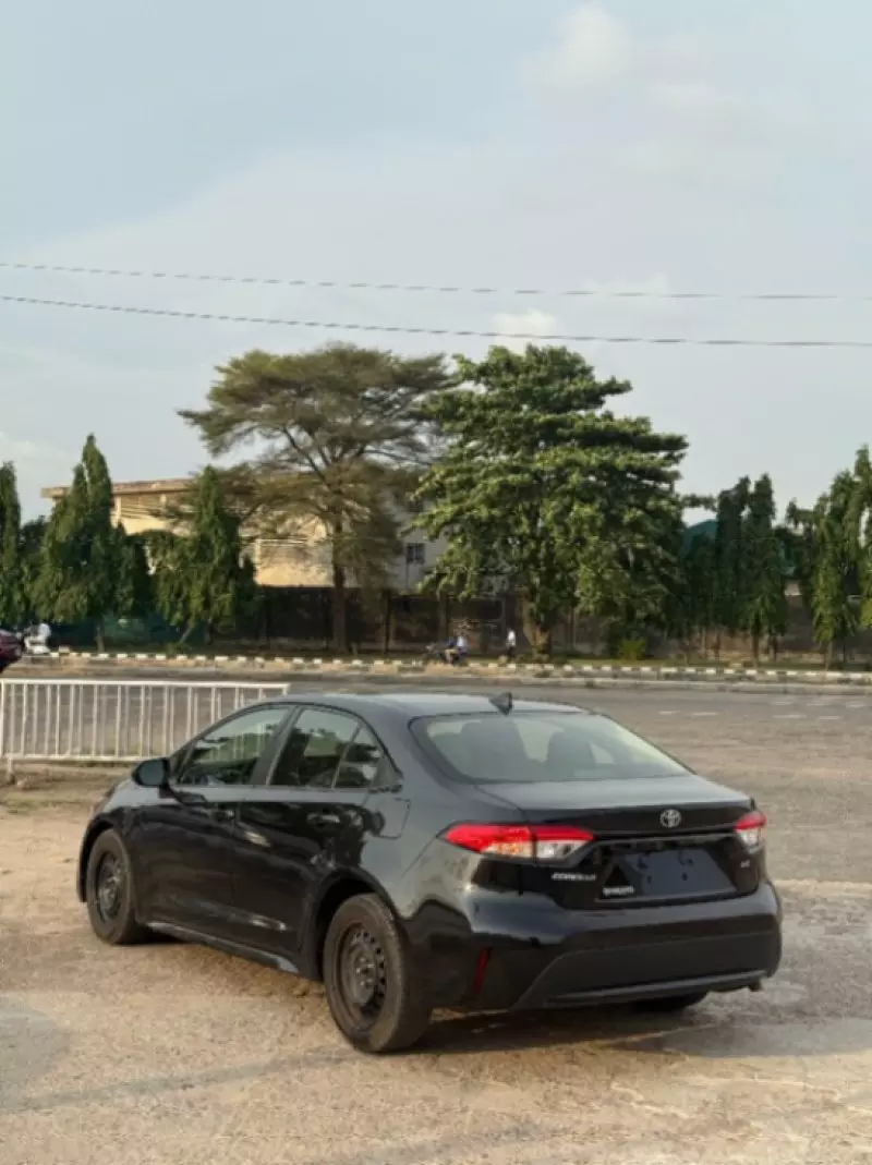 Toyota Corolla   - 2021