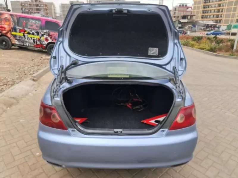 Toyota Mark X   - 2005