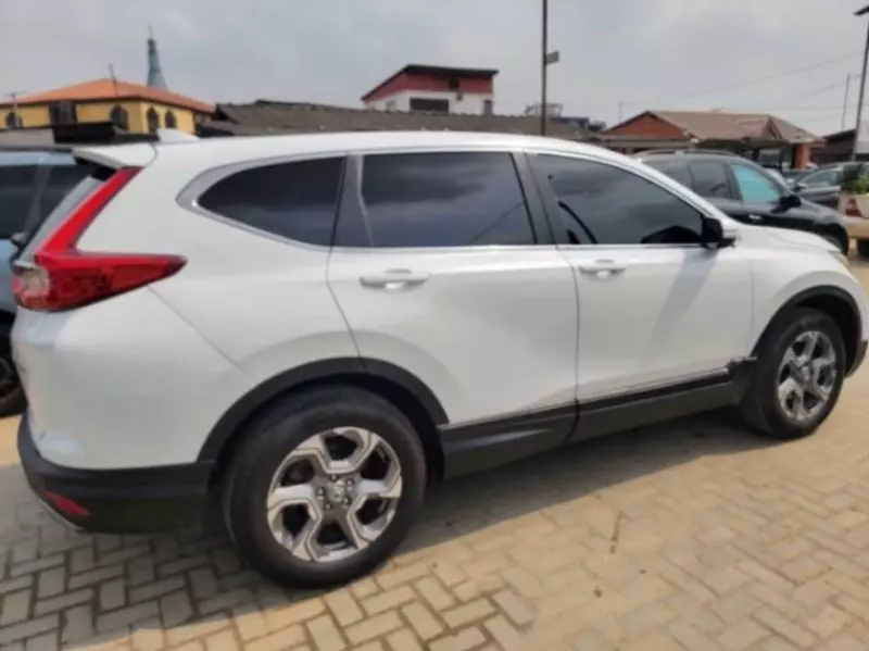 Honda CR-V   - 2019