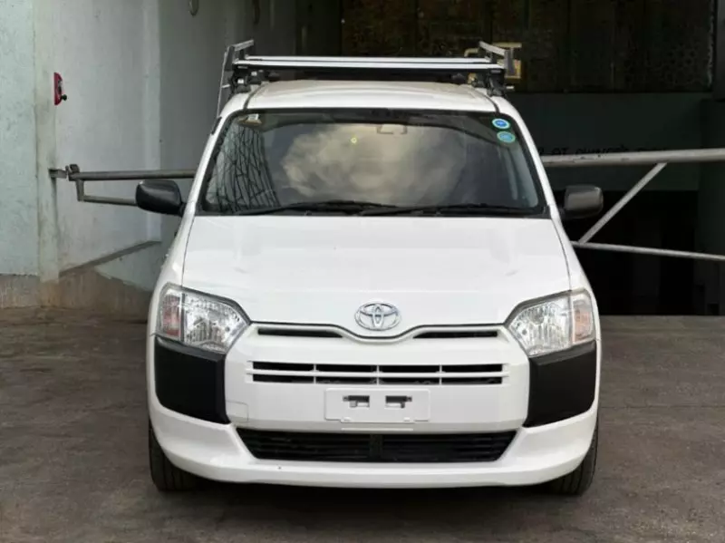 Toyota Probox    - 2019