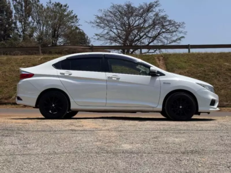 Honda Grace Hybrid   - 2018