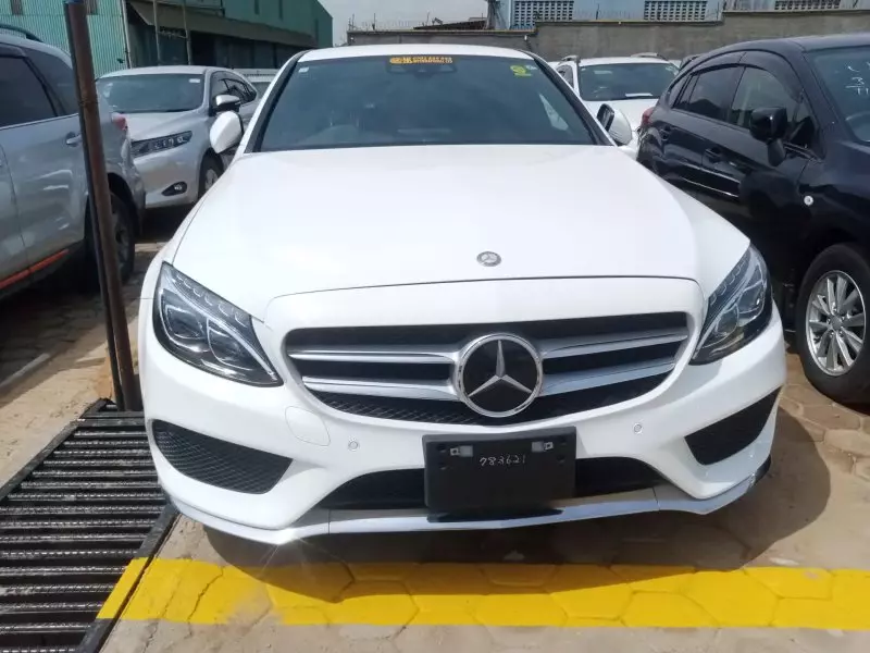 Mercedes-Benz C 200   - 2016
