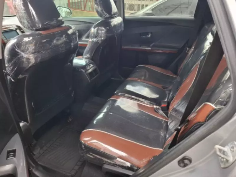 Toyota Venza   - 2016