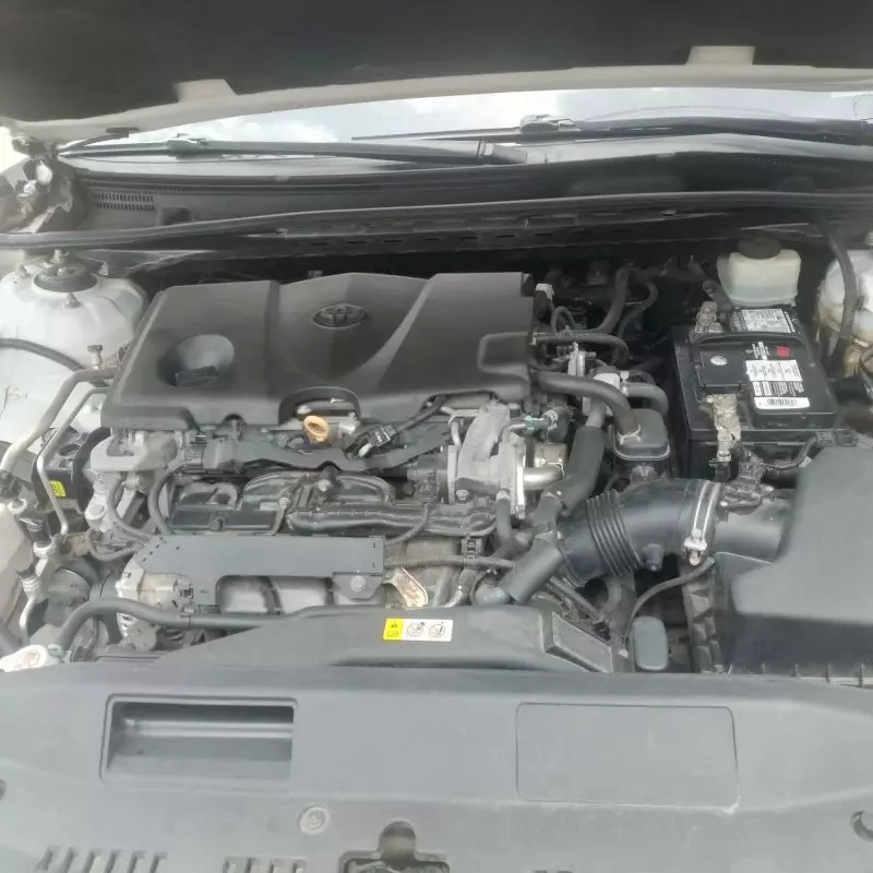 Toyota Camry   - 2018