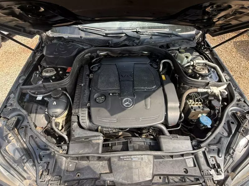 Mercedes-Benz E 350 - 2014
