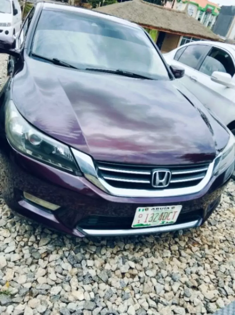 Honda Accord   - 2015
