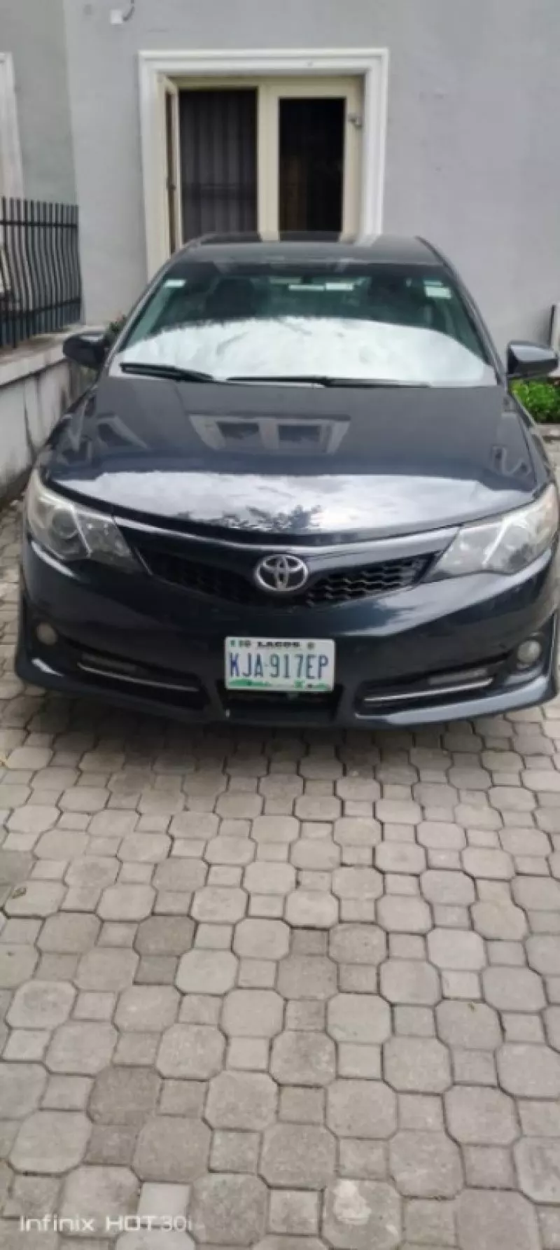 Toyota Camry   - 2014