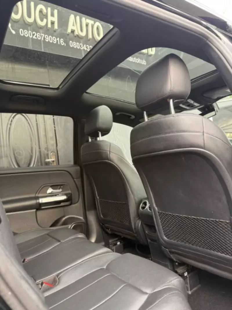 Mercedes-Benz GLB 250   - 2020