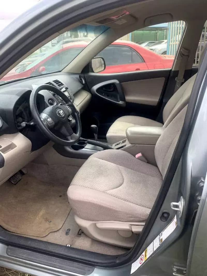 Toyota RAV 4   - 2008