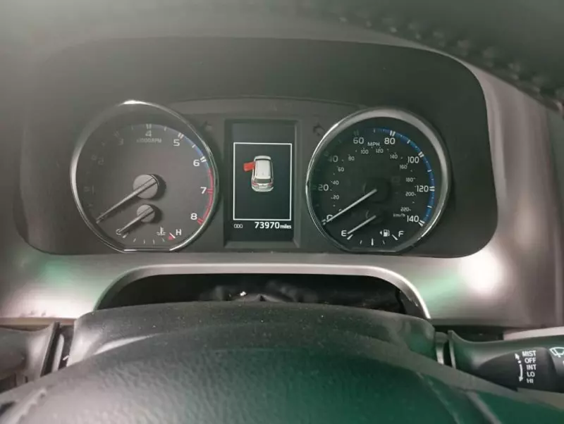 Toyota RAV4   - 2017