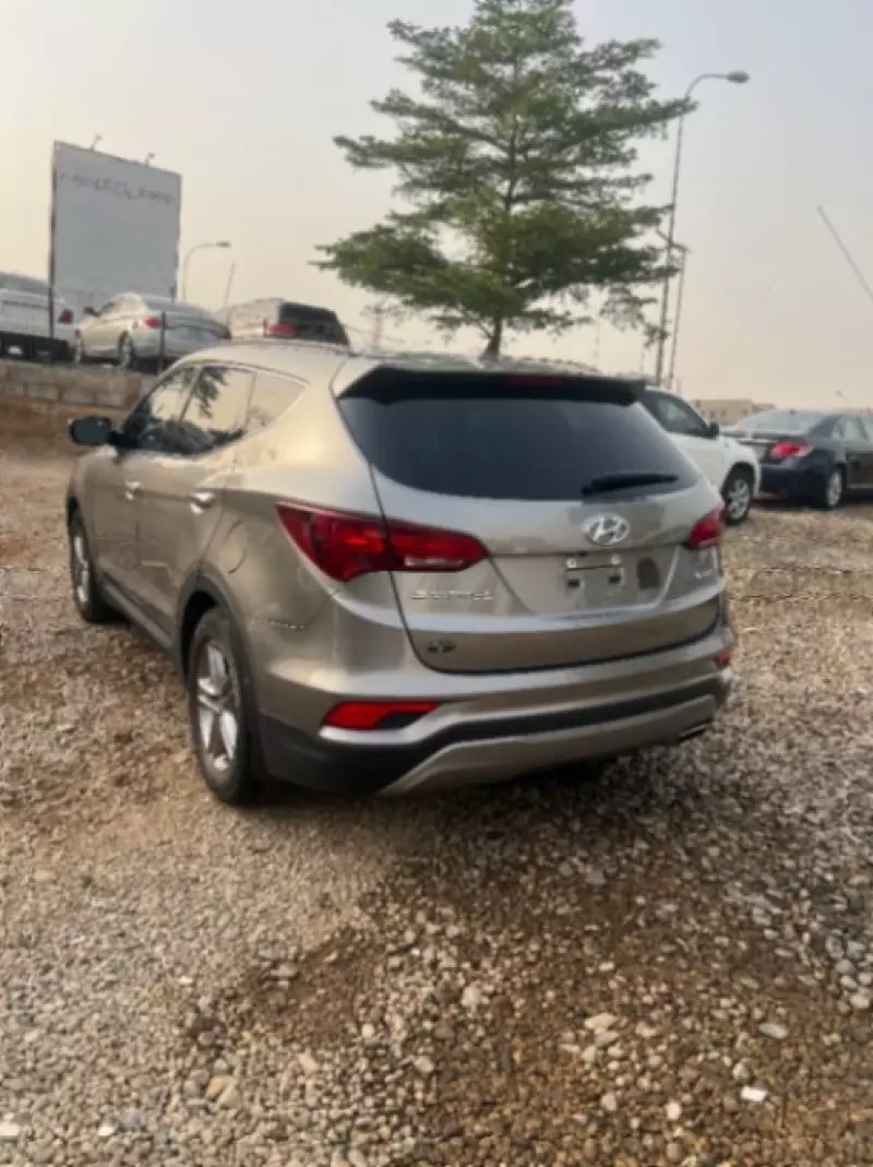 Hyundai Santa Fe Sport