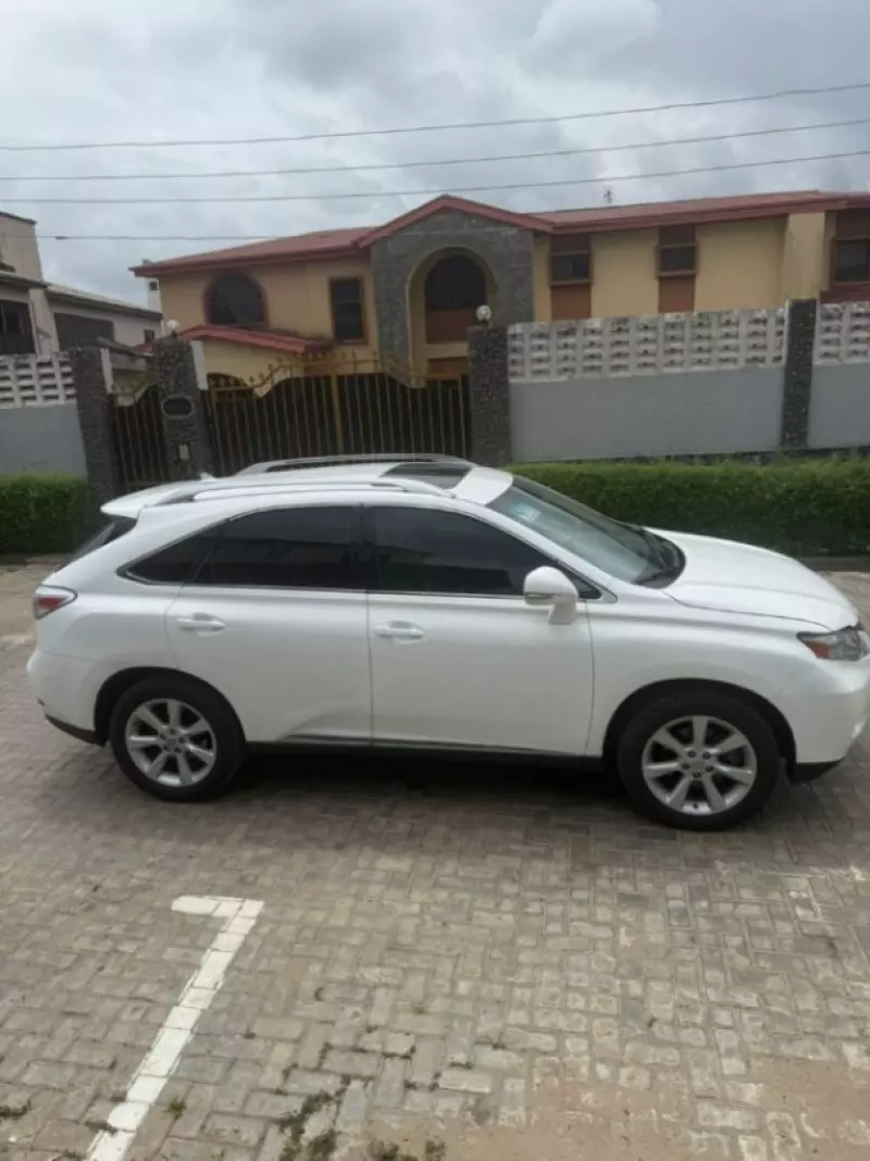Lexus RX 350   - 2011