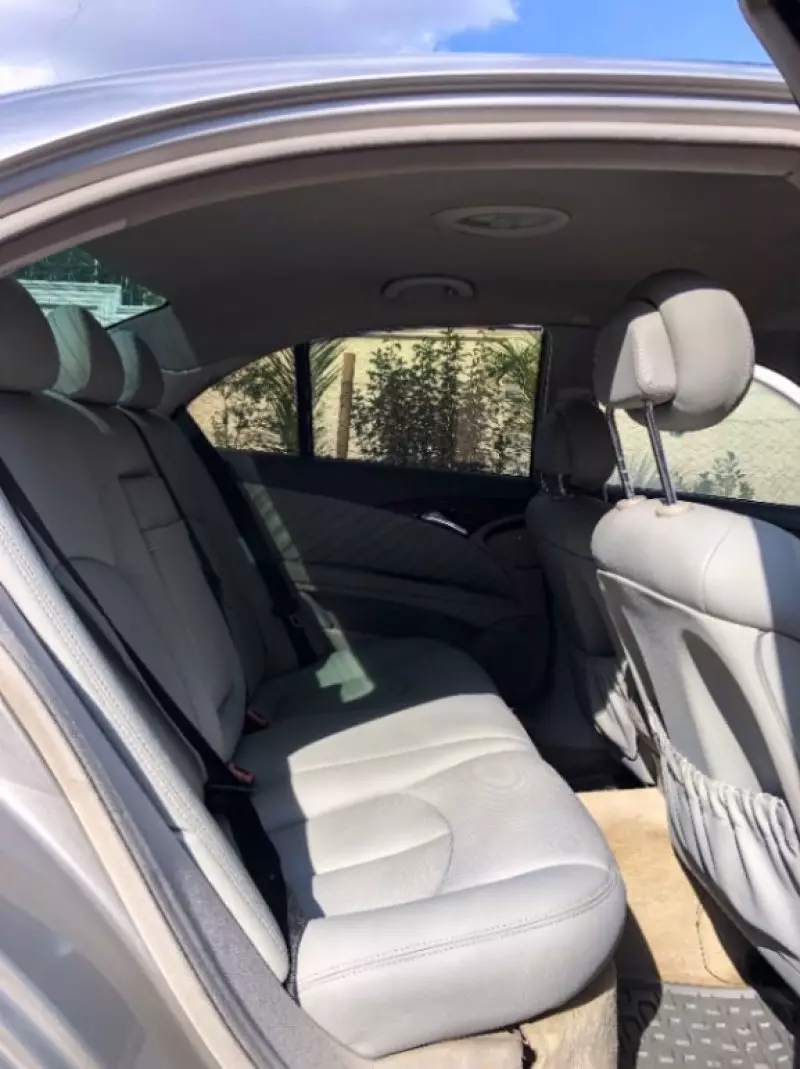 Mercedes-Benz E 200   - 2003