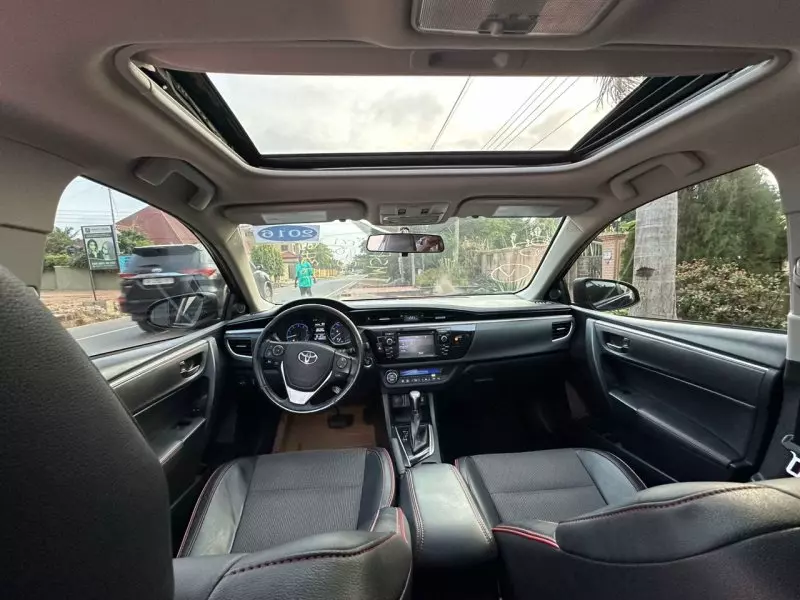 Toyota corolla   - 2019