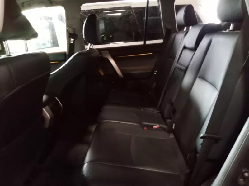 Toyota Landcruiser Prado   - 2010