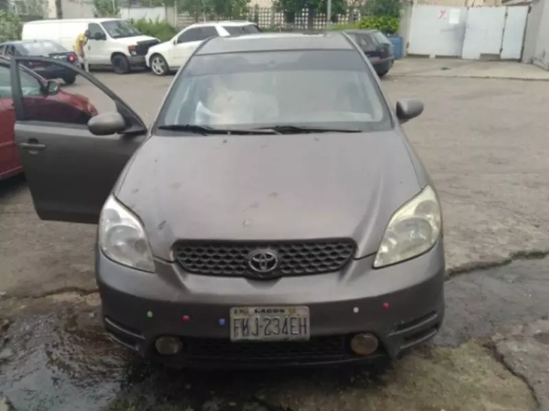 Toyota Matrix   - 2004