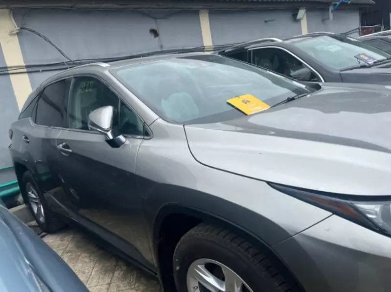 Lexus RX   - 2021
