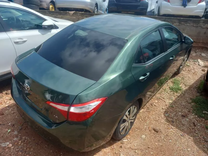 Toyota Corolla   - 2014