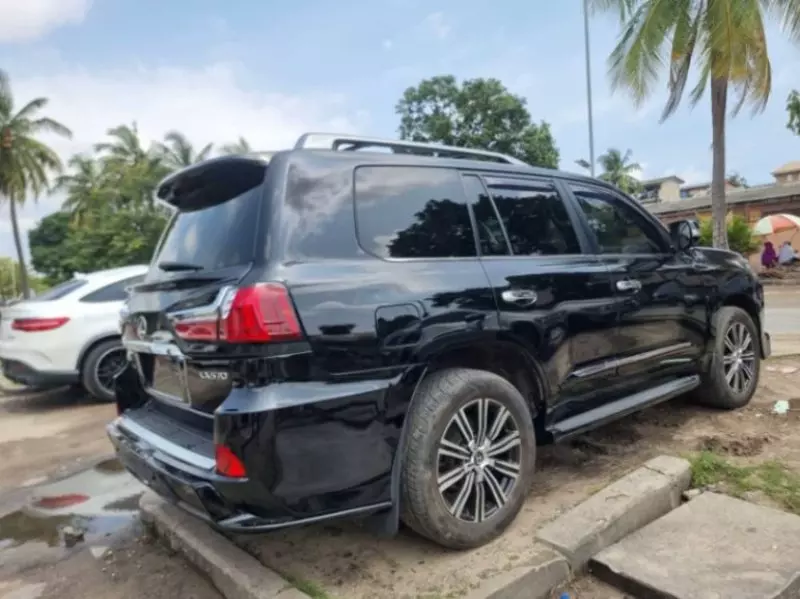 Lexus RX   -