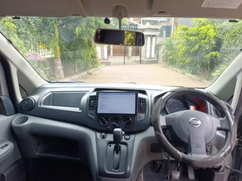 Nissan e-NV200   - 2013