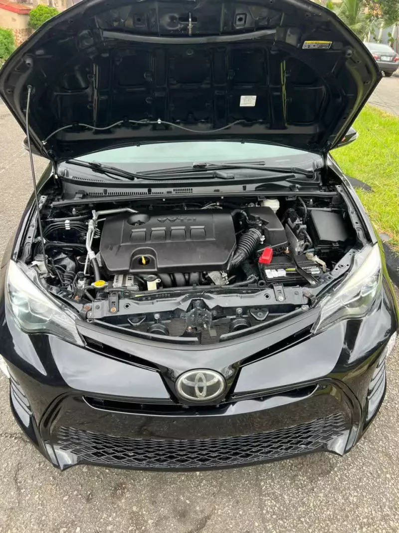 Toyota Corolla   - 2017