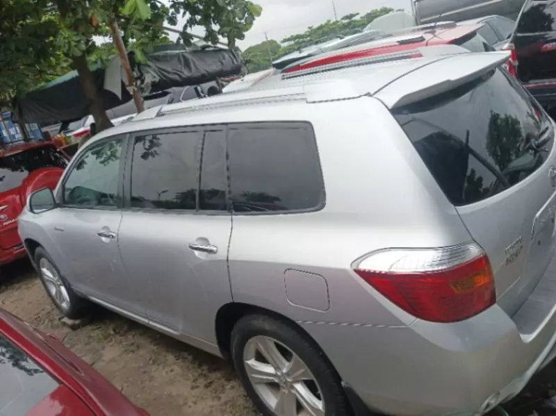Toyota Highlander   - 2008
