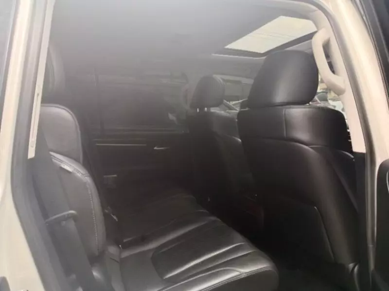 Lexus LX 570   - 2016