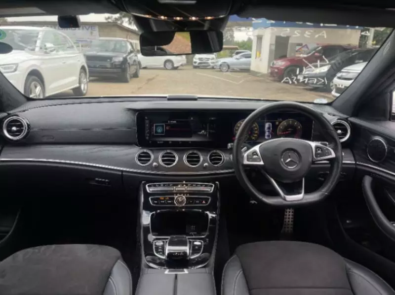 Mercedes-Benz E 200   - 2018