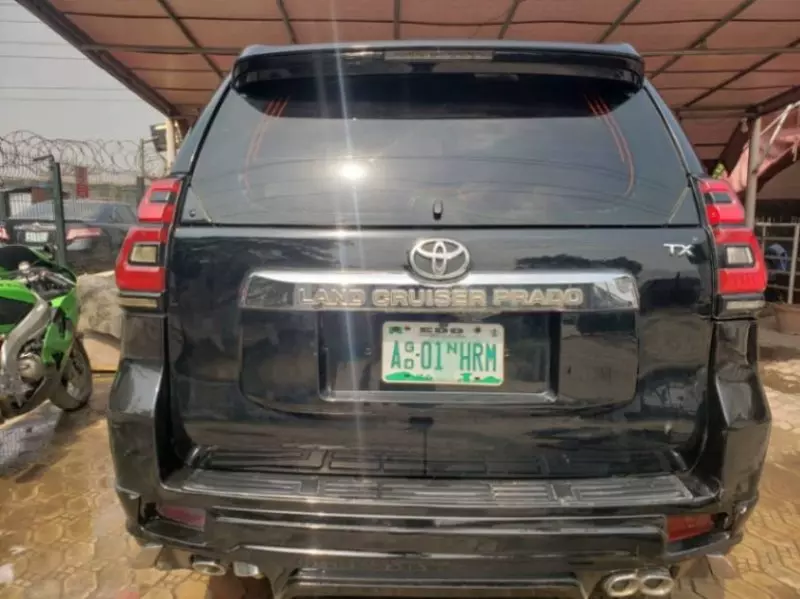 Toyota Land Cruiser   - 2014