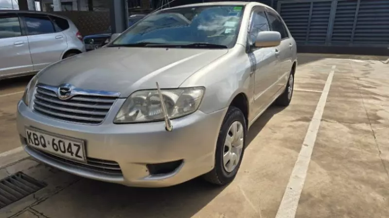 Toyota Belta   - 2005