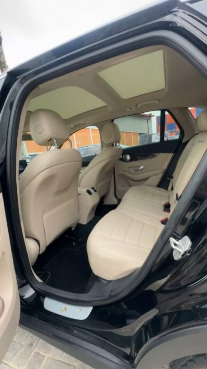 Mercedes-Benz GLC 300   - 2016