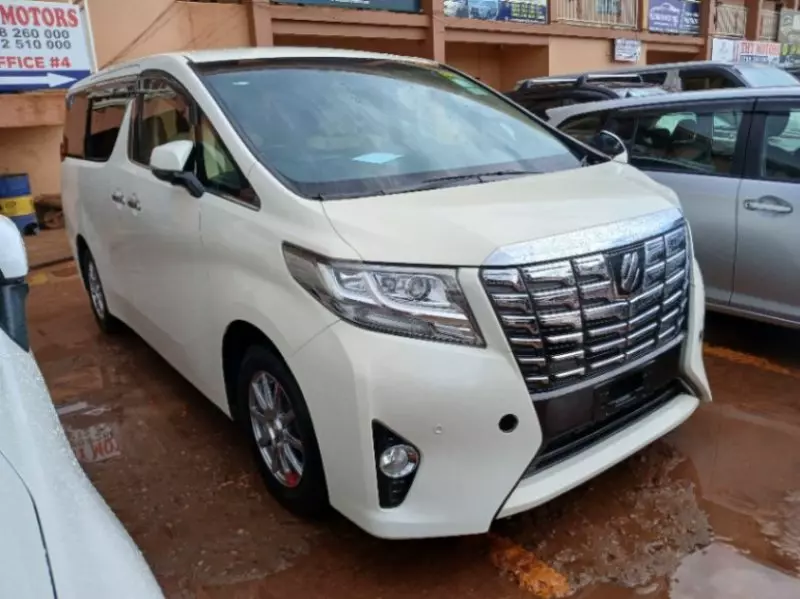 Toyota Alphard - 2017
