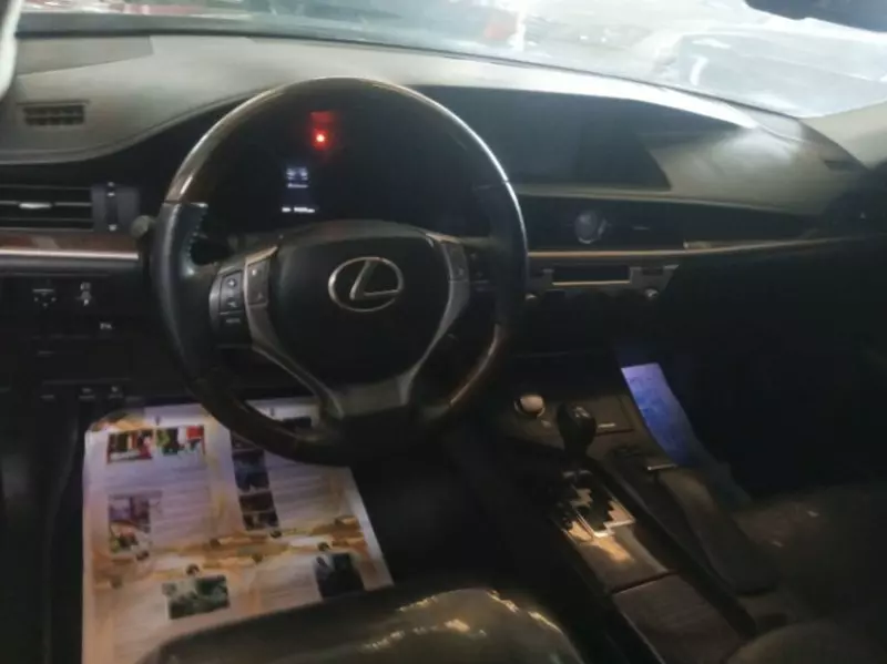 Lexus ES 350   - 2012