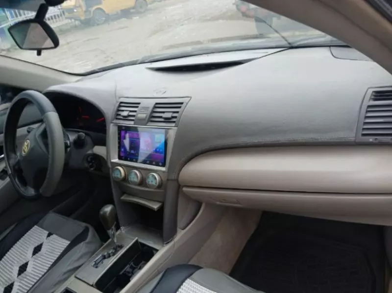 Toyota Camry   - 2007