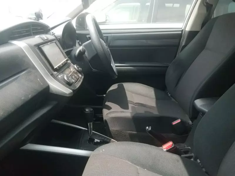 Toyota Fielder hybrid