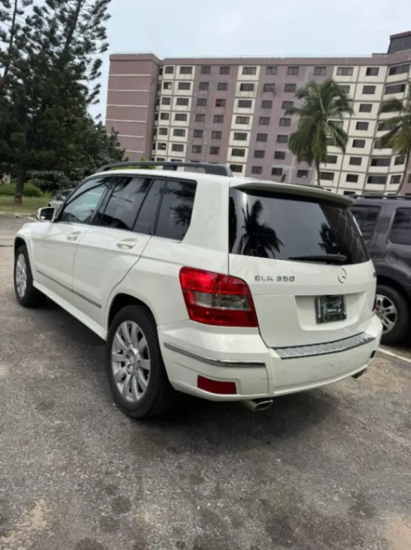 Mercedes-Benz GLK 350   - 2012