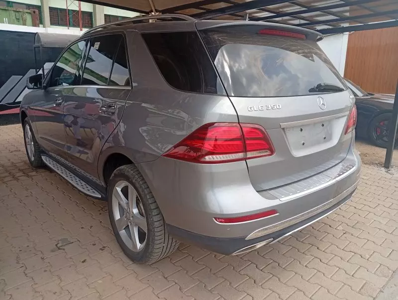 Mercedes-Benz GLE 350   - 2016
