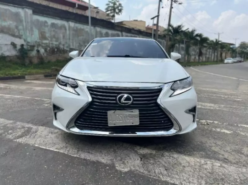 Lexus ES 350