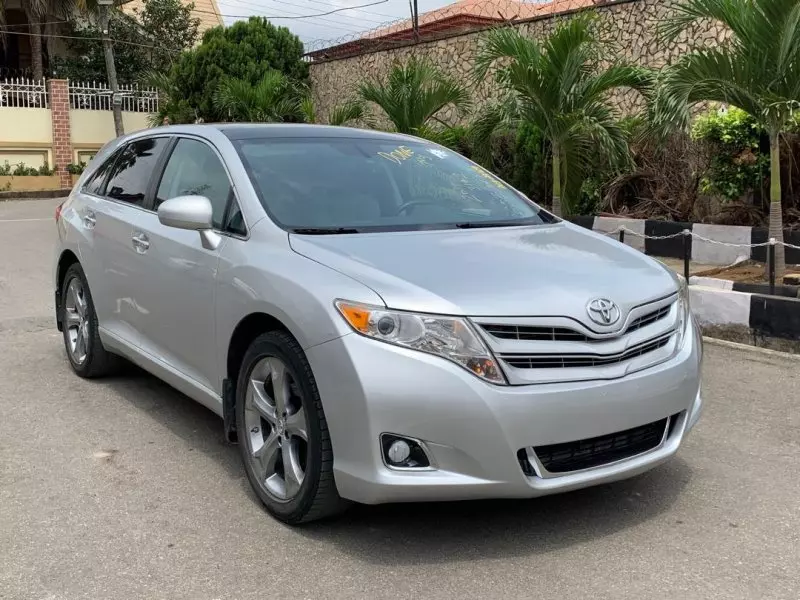Toyota Venza   - 2010