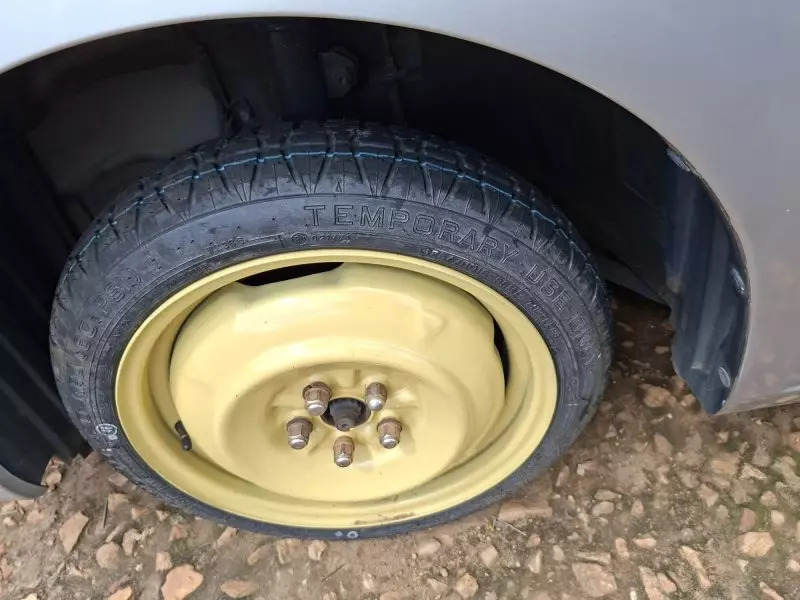 Toyota Premio    - 2012