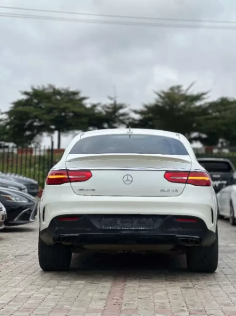 Mercedes-Benz GLE 43 AMG   - 2017
