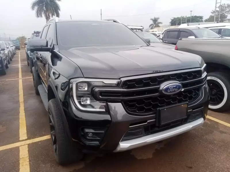 Ford Raptor   - 2023