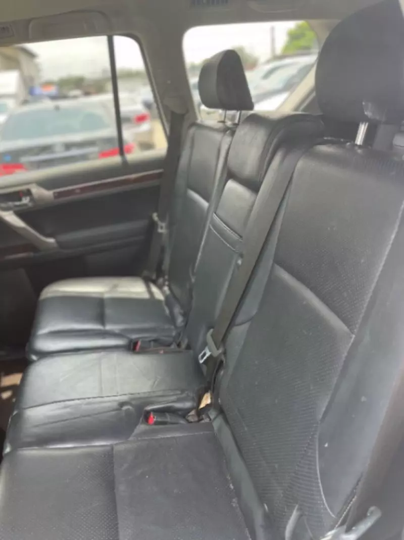 Lexus GX 460   - 2012
