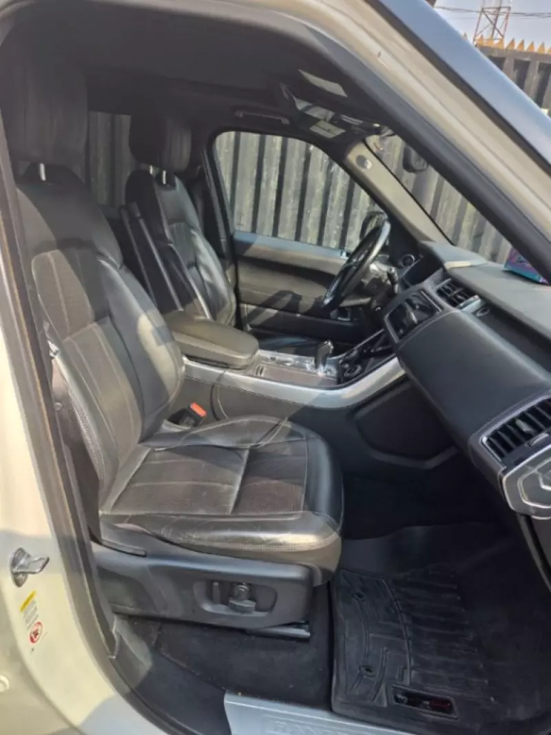 Land Rover Range Rover Sport   - 2018
