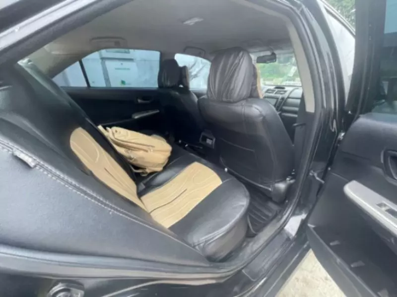 Toyota Camry   - 2013