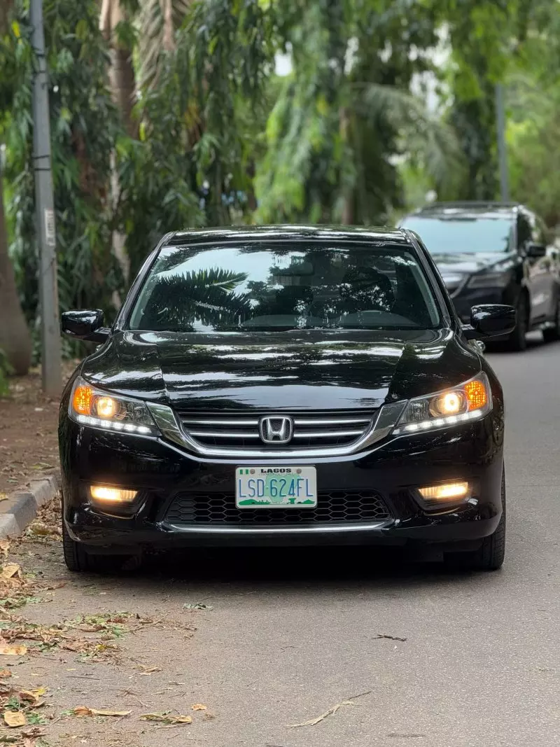 Honda Accord   - 2014